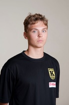 Aleksi Oksanen, Yleispelaaja, Pituus: 191, Ikä: 18.