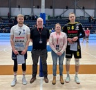 Ottelun palkitut Jan Helenius, AC Oulu Volley, Niko Haapakoski, KyKy-Betset.